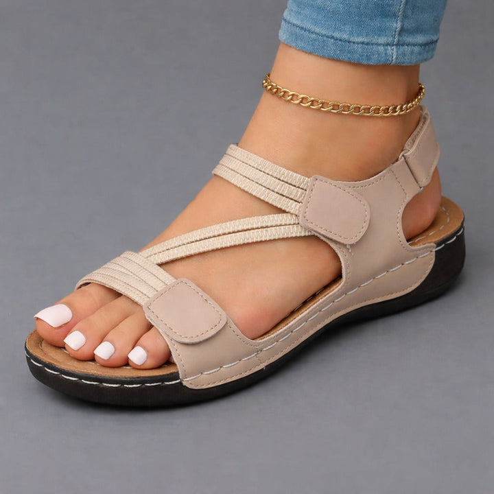 Aoibhe | Lightweight Sandals with Adjustable Strap