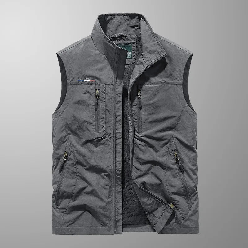 Malahide | Men's Multi-Pocket Outdoor Gilet with Zip Pockets