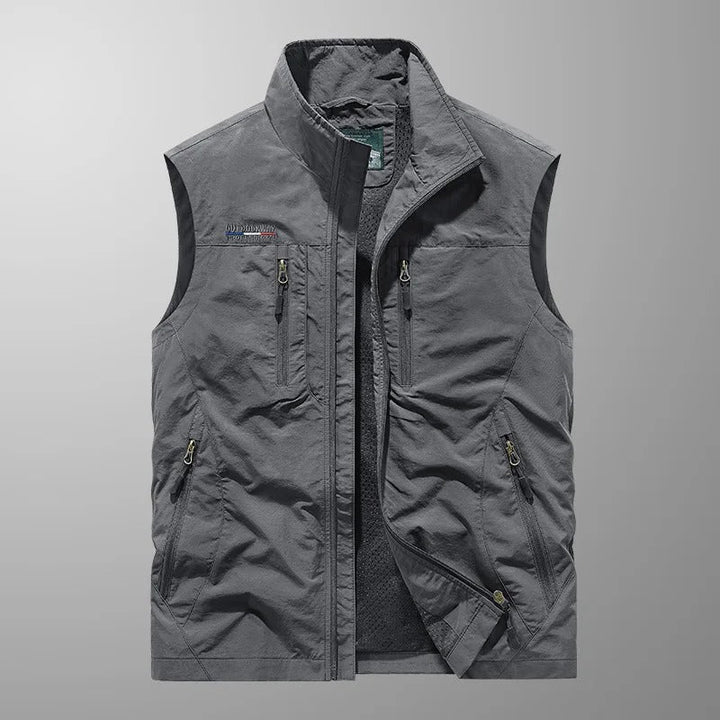 Malahide | Men's Multi-Pocket Outdoor Gilet with Zip Pockets