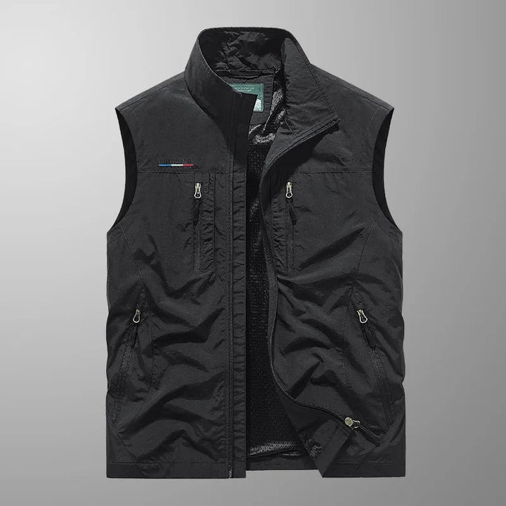 Malahide | Men's Multi-Pocket Outdoor Gilet with Zip Pockets
