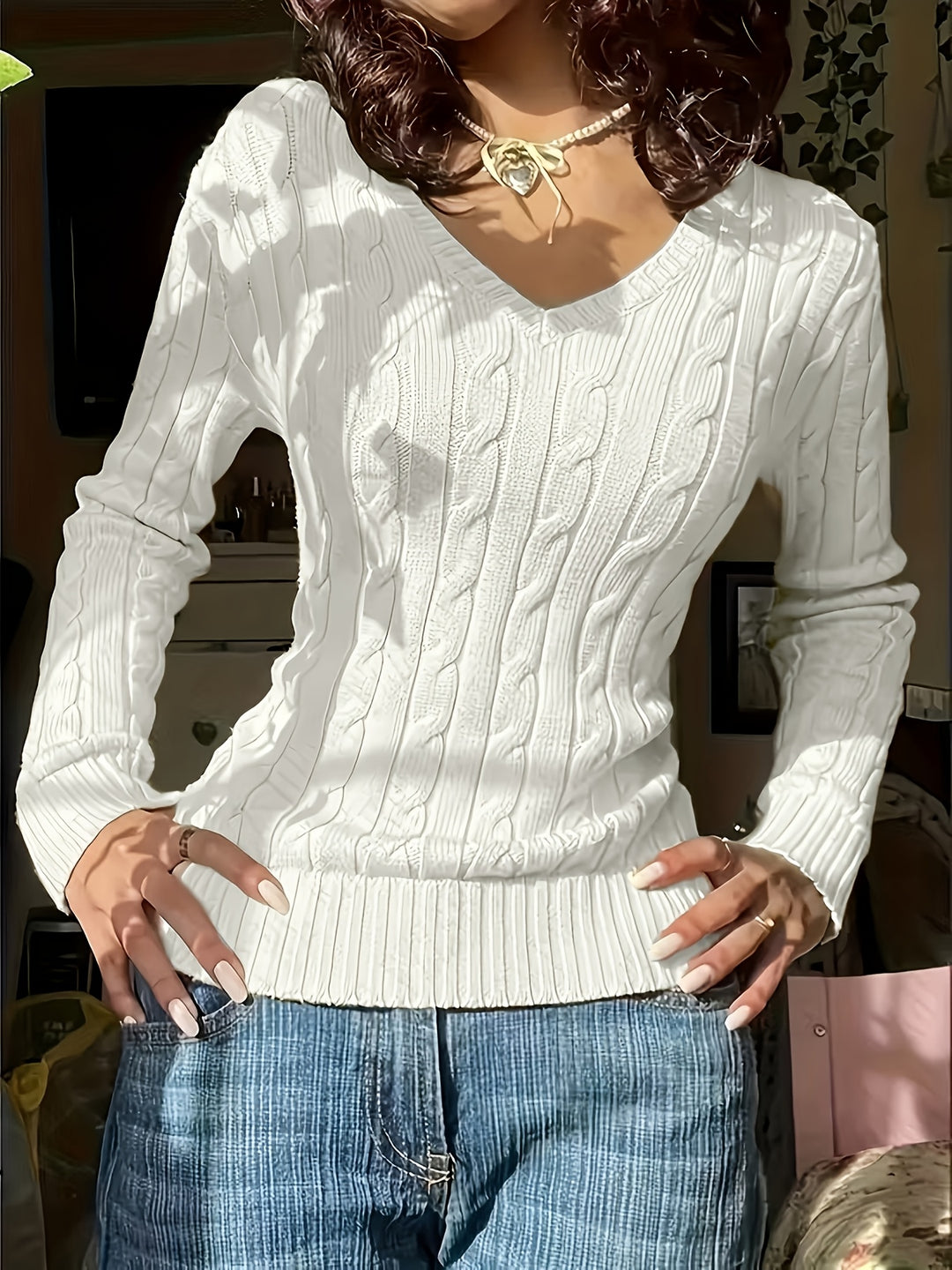 Women's Fitted V Neck Cable Aran Jumper 6