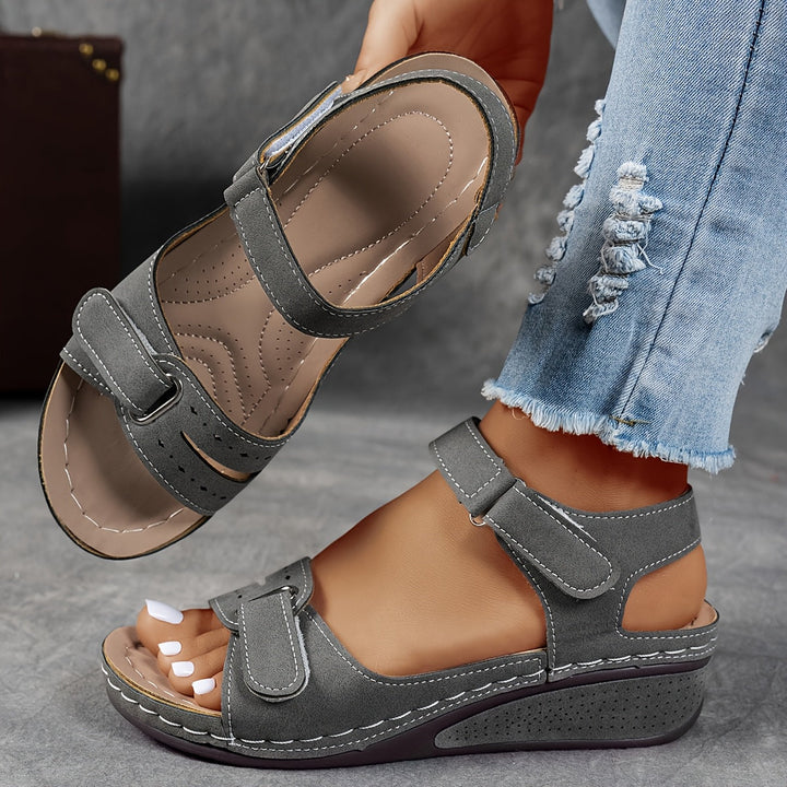 Neve | Orthopedic Sandals with Adjustable Straps