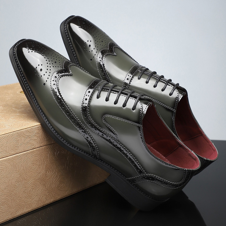 Seán | Men's Classic Wingtip Brogues with Cushioned Interior