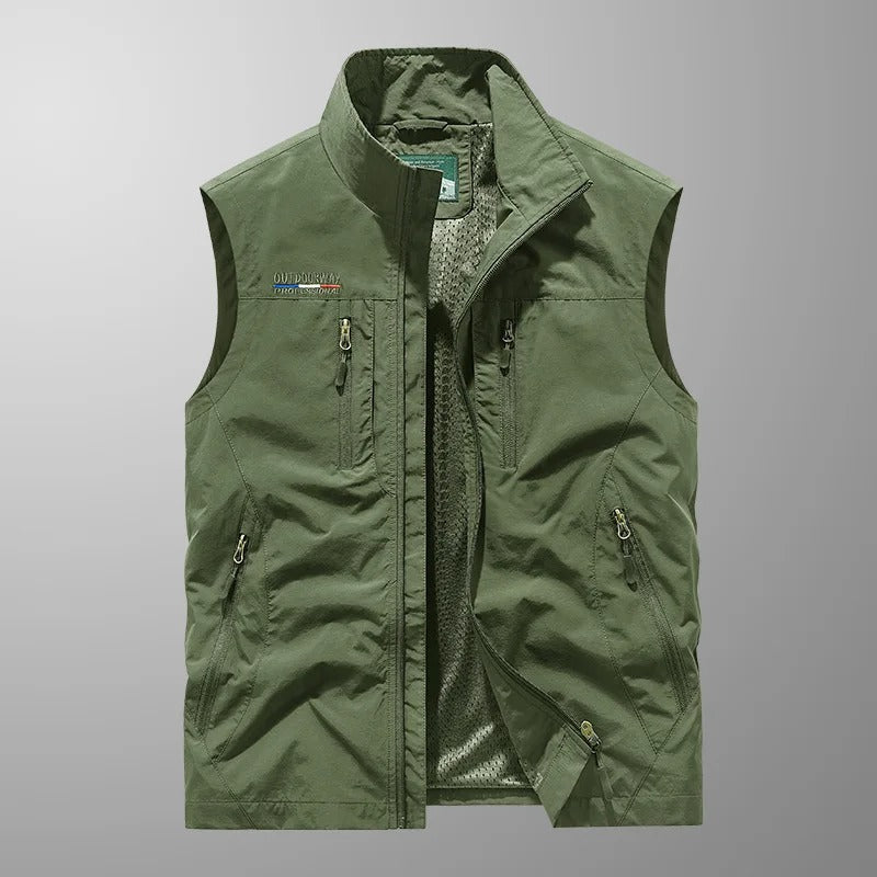 Malahide | Men's Multi-Pocket Outdoor Gilet with Zip Pockets