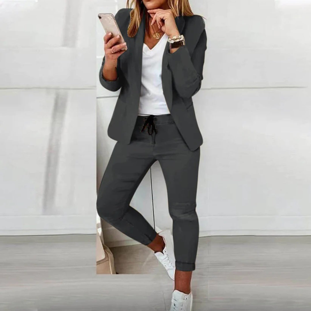 Women's Blazer and Jogger Trouser Suit Co Ord 4