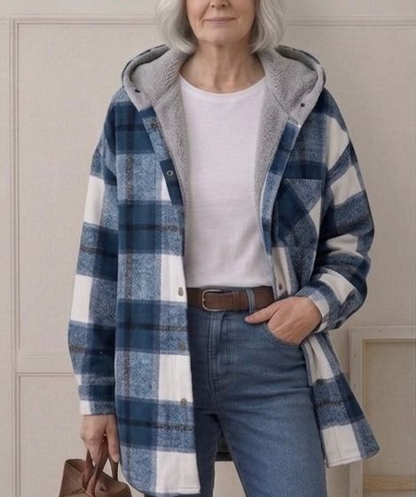 Doireann | Women's Relaxed Hooded Flannel Jacket