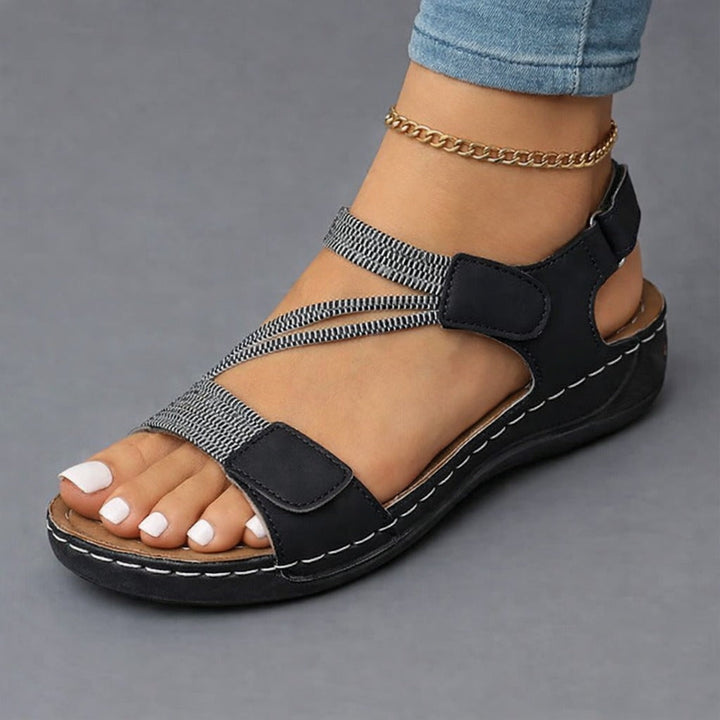 Aoibhe | Lightweight Sandals with Adjustable Strap