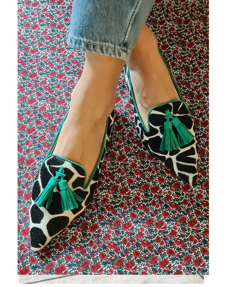 Women's Giraffe Print Tassel Loafers 1