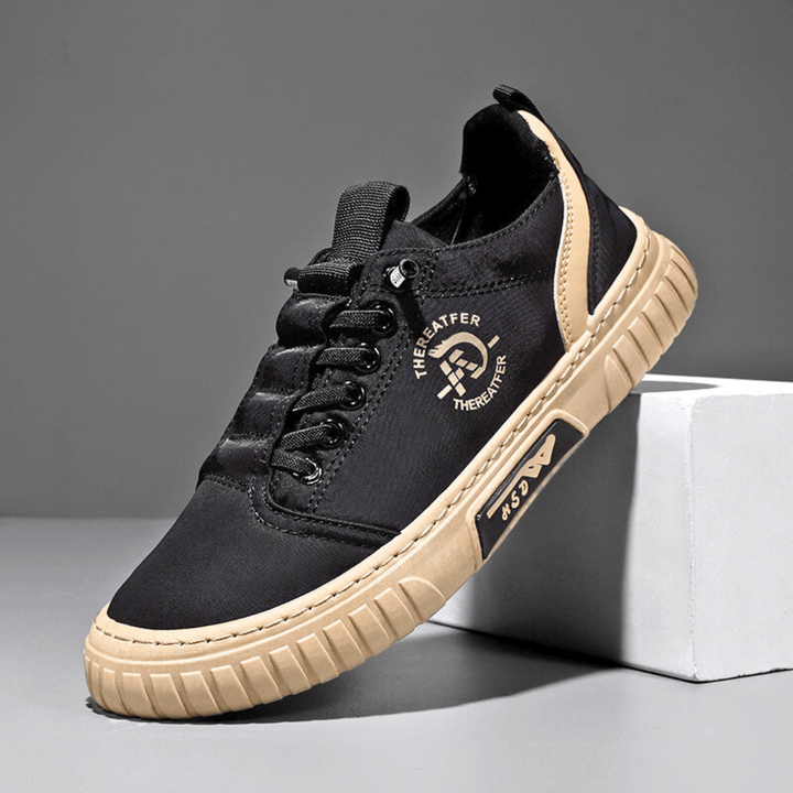 Oisín | Men's Chunky Sole Lace-Up Trainers